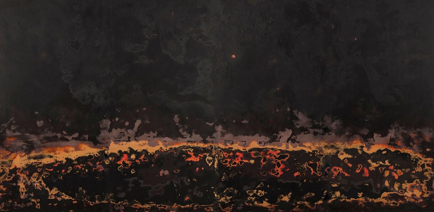 Dinh Quan exhibits abstract lacquer paintings
